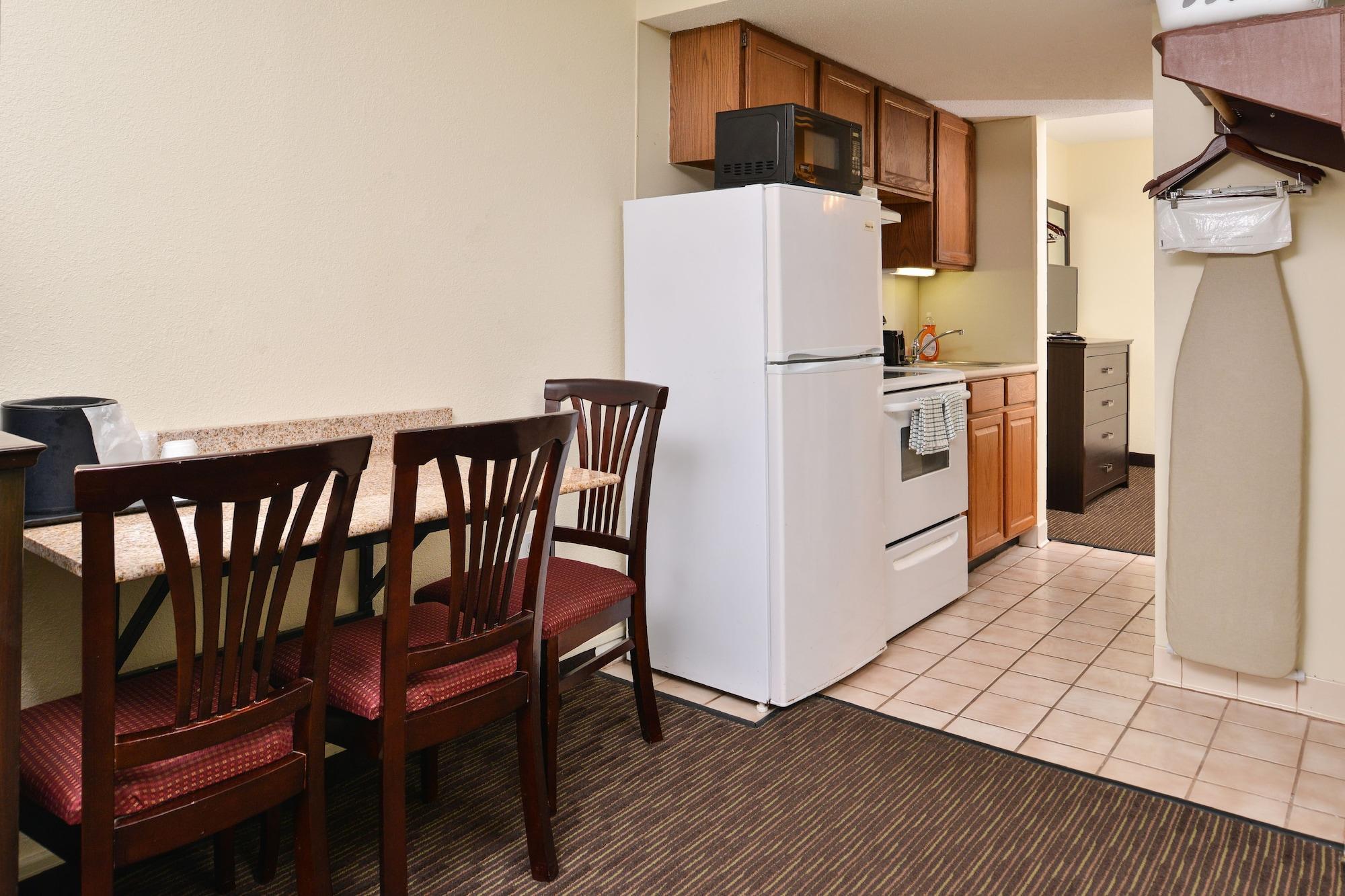 Surestay Hotel By Best Western Virginia Beach Royal Clipper Exteriör bild