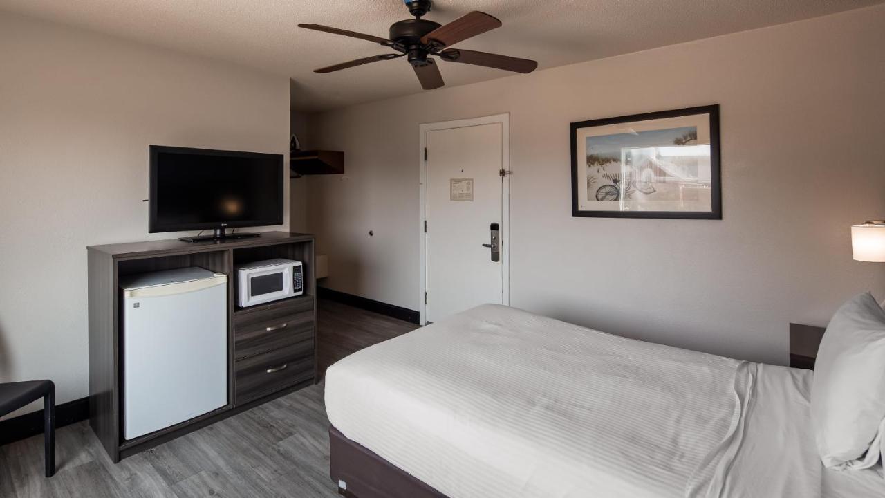 Surestay Hotel By Best Western Virginia Beach Royal Clipper Exteriör bild