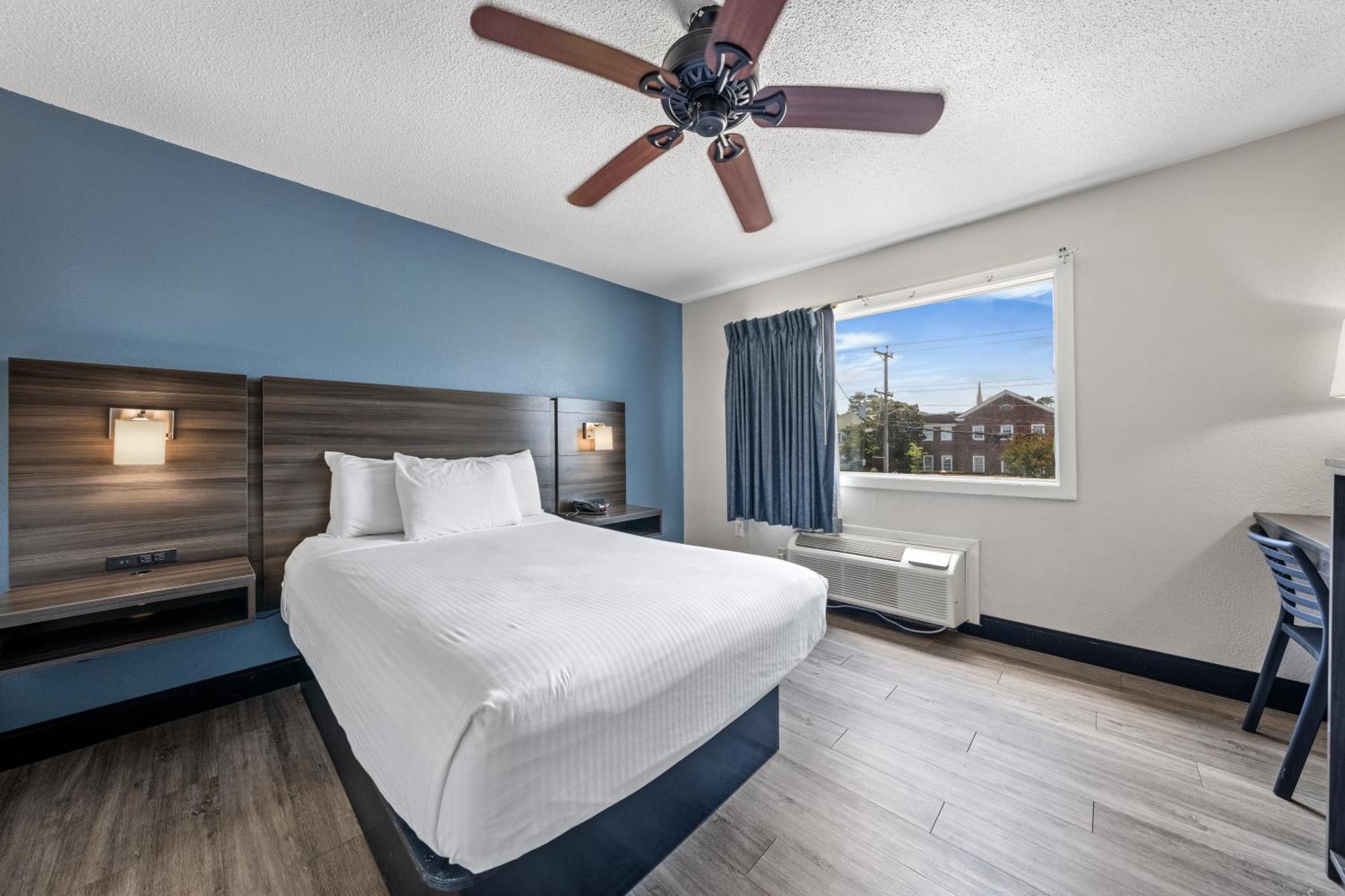 Surestay Hotel By Best Western Virginia Beach Royal Clipper Exteriör bild